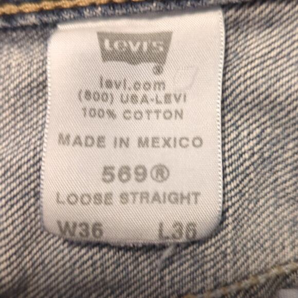 Levi's Cut Off Loose Straight 569 Jean Shorts Waist 36 Distressed - Picture 4 of 9